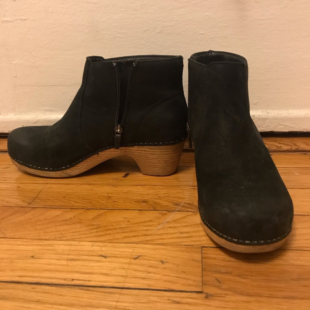 Black Dansko Maria Clog Boots 38